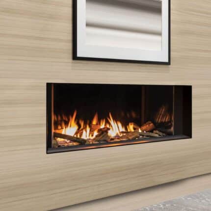 The U50 Linear Urbana Gas Fireplace